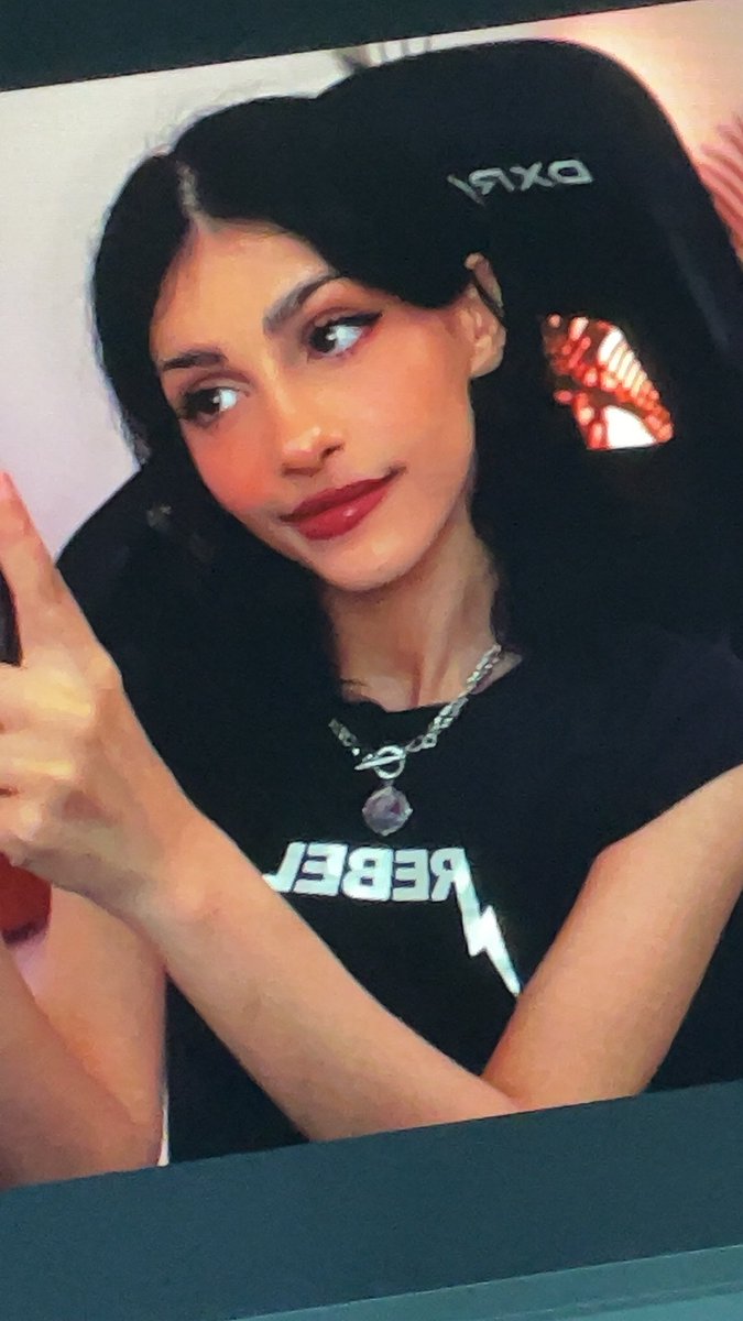 LIVE ON Twitch.tv/nitrake ✨