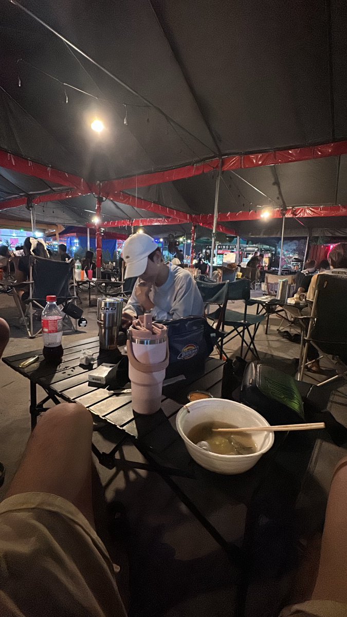 ไม่รู้จะไปไหนอ่ะ
 #พัทยา #พัทยาfwb #พัทยานัดเจอ