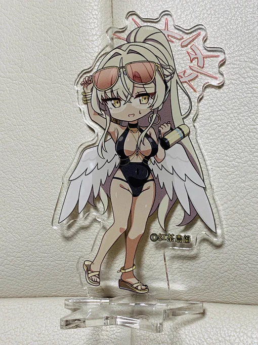C106購入品 いでーるか様 新刊セットは大好評完売でしたがとってもかわいいアクスタを購入出来て嬉しいです!日焼けナギちゃんって全人類好きだと思うんですけど(?)私も大好きなのでこんなにかわいいグッズをゲット出来てとても嬉しいです。