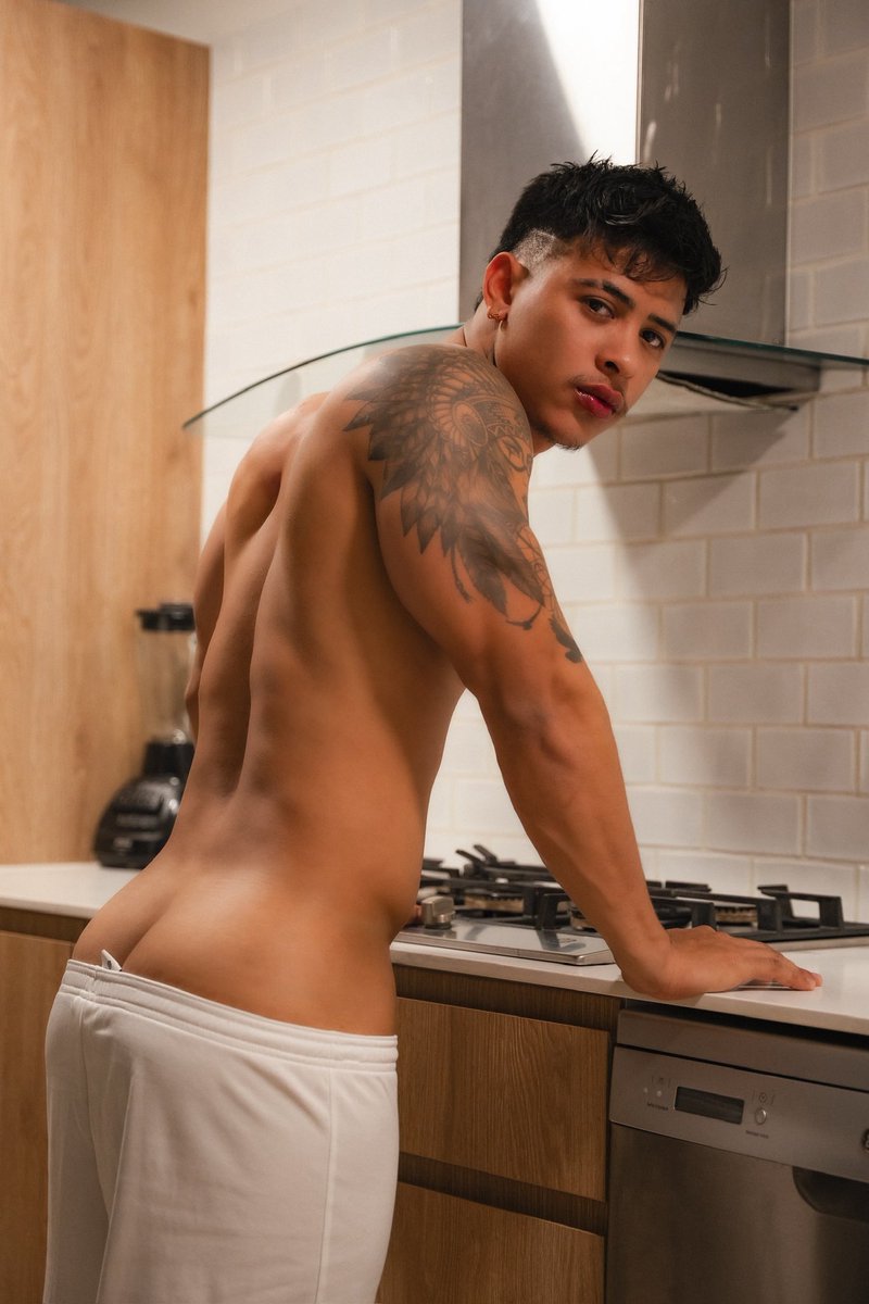 FreyderCantill's tweet photo. Wata🍑 https://t.co/sINOM5scIj