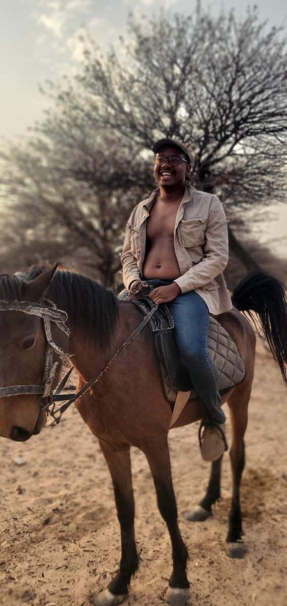TebogoOsman's tweet photo. 🐎☀️ https://t.co/NFujE8t5JZ