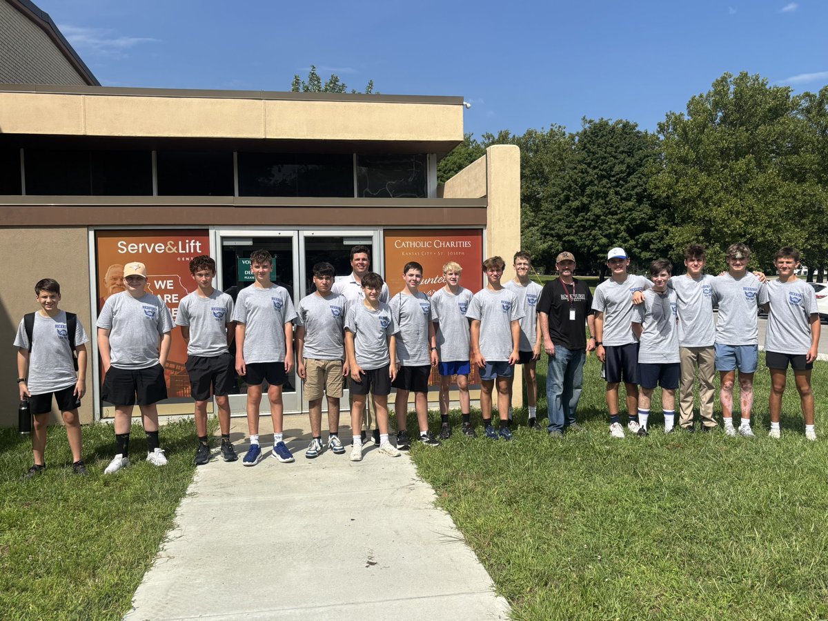 RockHighService's tweet photo. Getting started on our school year theme: One in Christ - For Others.
Class of 2029 putting in the work this morning to help improve our community. #AMDG https://t.co/OP2Fd5Nssq