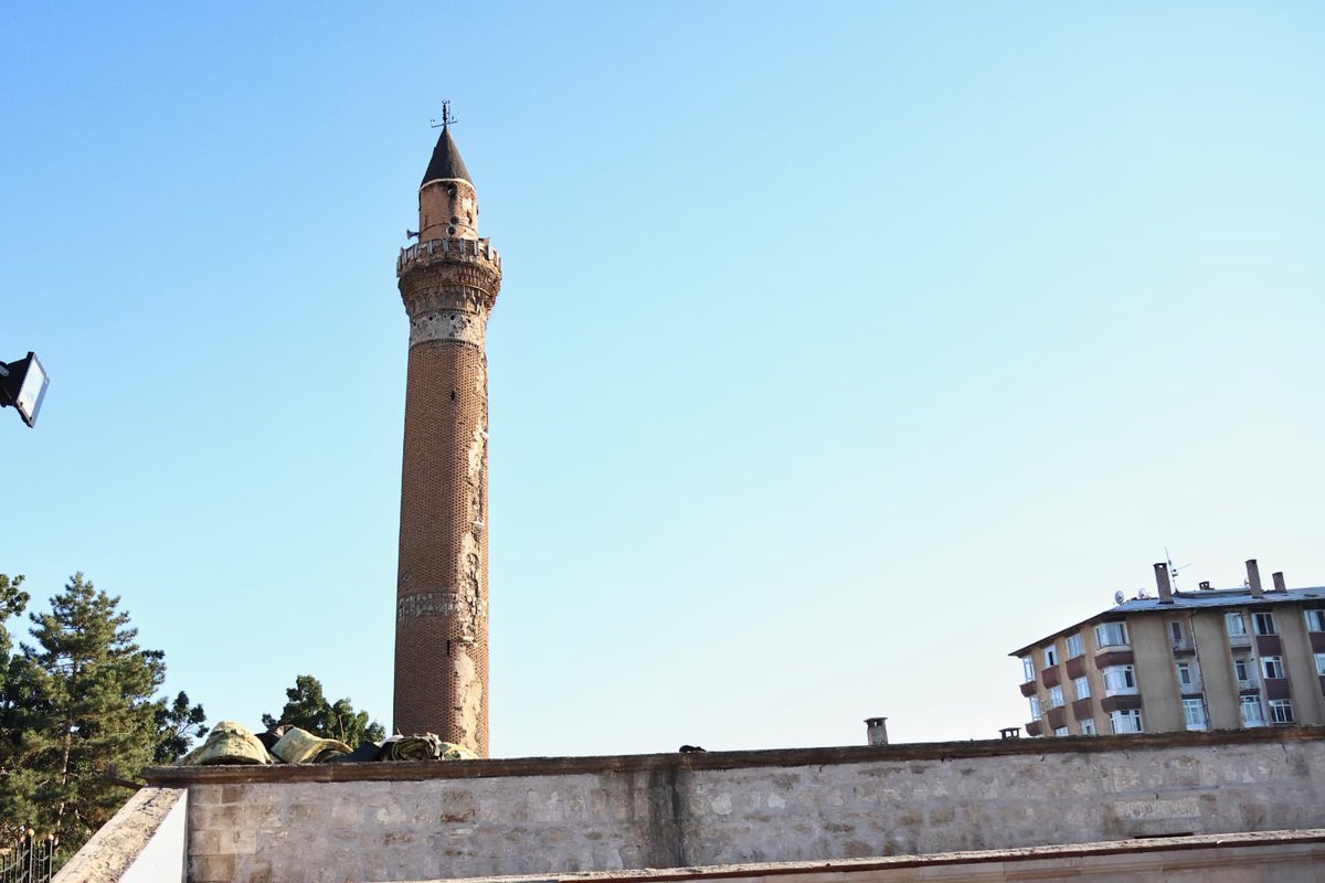 Hakan AKSU 🇹🇷 (@hakanaksu058) on Twitter photo 📍Sivas Tarihi Ulu Camii
TBMM AK Parti Grup Başkanımız Sayın Abdullah Güler, Sivas Valimiz Sayın Yılmaz Şimşek ve İl Başkanımız Sayın Yusuf Tanrıverdi ile birlikte restorasyon çalışmaları devam eden Sivas Tarihi Ulu Camii'nde incelemelerde bulunduk.
Kadim şehrimiz Sivas'ımızın 📍Sivas Tarihi Ulu Camii
TBMM AK Parti Grup Başkanımız Sayın Abdullah Güler, Sivas Valimiz Sayın Yılmaz Şimşek ve İl Başkanımız Sayın Yusuf Tanrıverdi ile birlikte restorasyon çalışmaları devam eden Sivas Tarihi Ulu Camii'nde incelemelerde bulunduk.
Kadim şehrimiz Sivas'ımızın