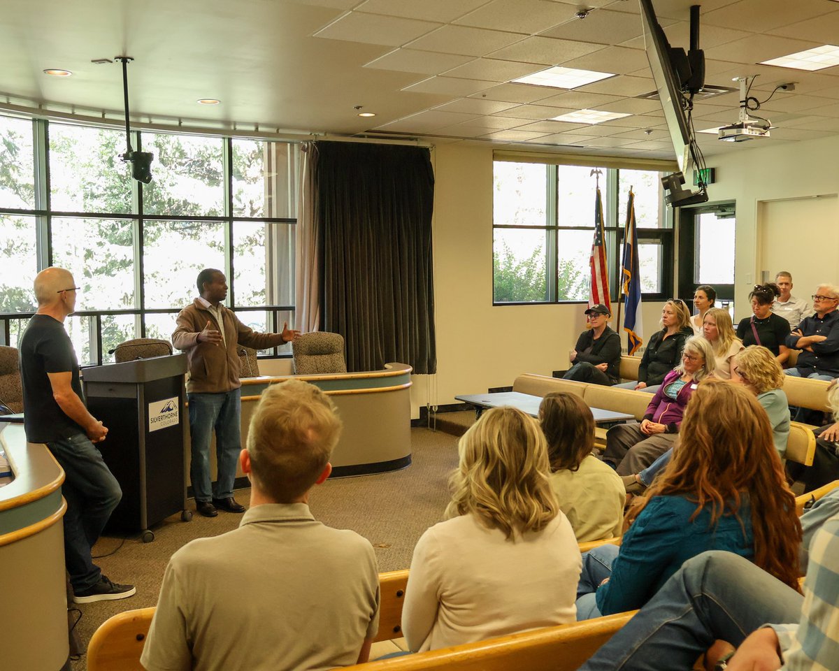 Started the day early this morning with a visit to Silverthorne to meet with local leaders — excited to meet with folks later today in Kremmling and at our town hall in Routt County!