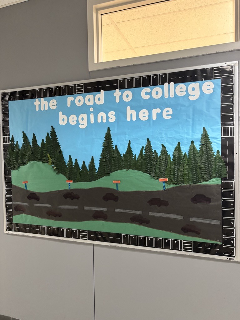 UpliftEducation's tweet image. Uplift school halls are alive with positivity and college inspiration! 🌟 From early grades to high school, we help scholars see possibilities and plan for their futures. We make dreams come true. 

Start here, go anywhere. ➡️🎓👩‍⚕️👨‍💼👨‍🏭

#UpliftEducation #CollegeForAll