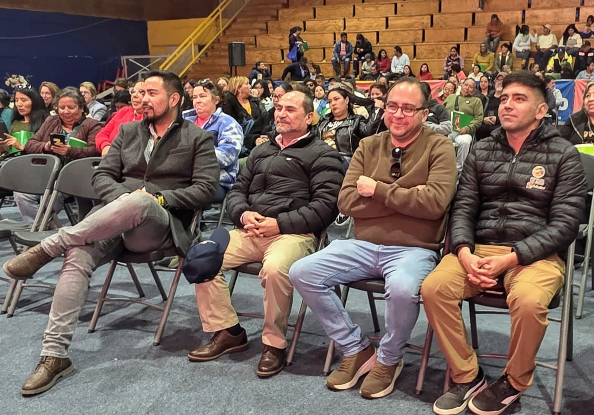 Alto Hospicio inicia inscripciones para el registro de regalos de Navidad 2025 lamegafm.cl/2025/08/19/alt… a través de <a href="/La/">hm yes okay</a> Mega Fm