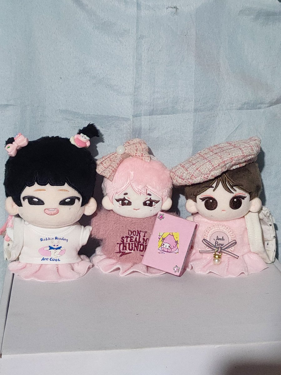 1209LOVEZONE_'s tweet photo. my mooOoowdel! 🫶🏻

their pink skirt and yvonne's top and skirt made by me! (⁠ ⁠◜⁠‿⁠◝⁠ ⁠)⁠♡ https://t.co/zEBrFo6C2l