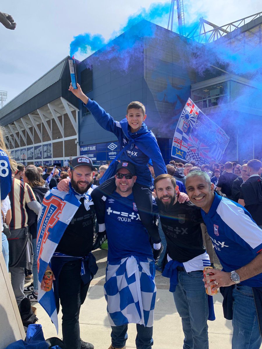 Hunz (@1_hunz) on Twitter photo 