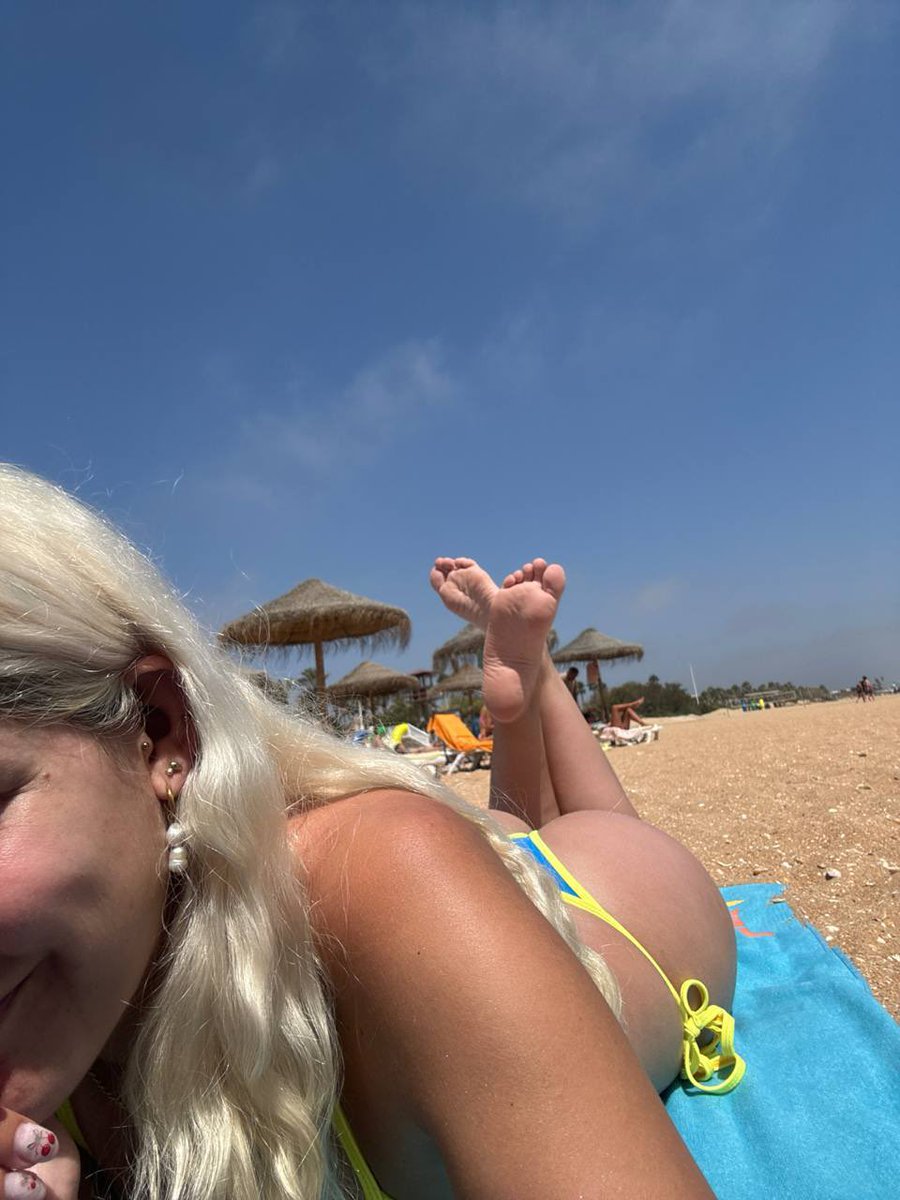 𝐆𝐨𝐝𝐝𝐞𝐬𝐬 𝐂𝐚𝐫𝐥𝐨𝐭𝐚 👸🏼 tweet media