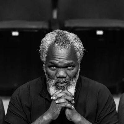 Once living under a bridge in Newtown, <a href="/mbusokhozainsti/">Mbuso Khoza</a> —now a celebrated historian, actor, and musician—has transformed his life into one he once only dreamed of.

🔗 Read the full article here: gq.co.za/culture/entert…

#MbusoKhoza #Heritage