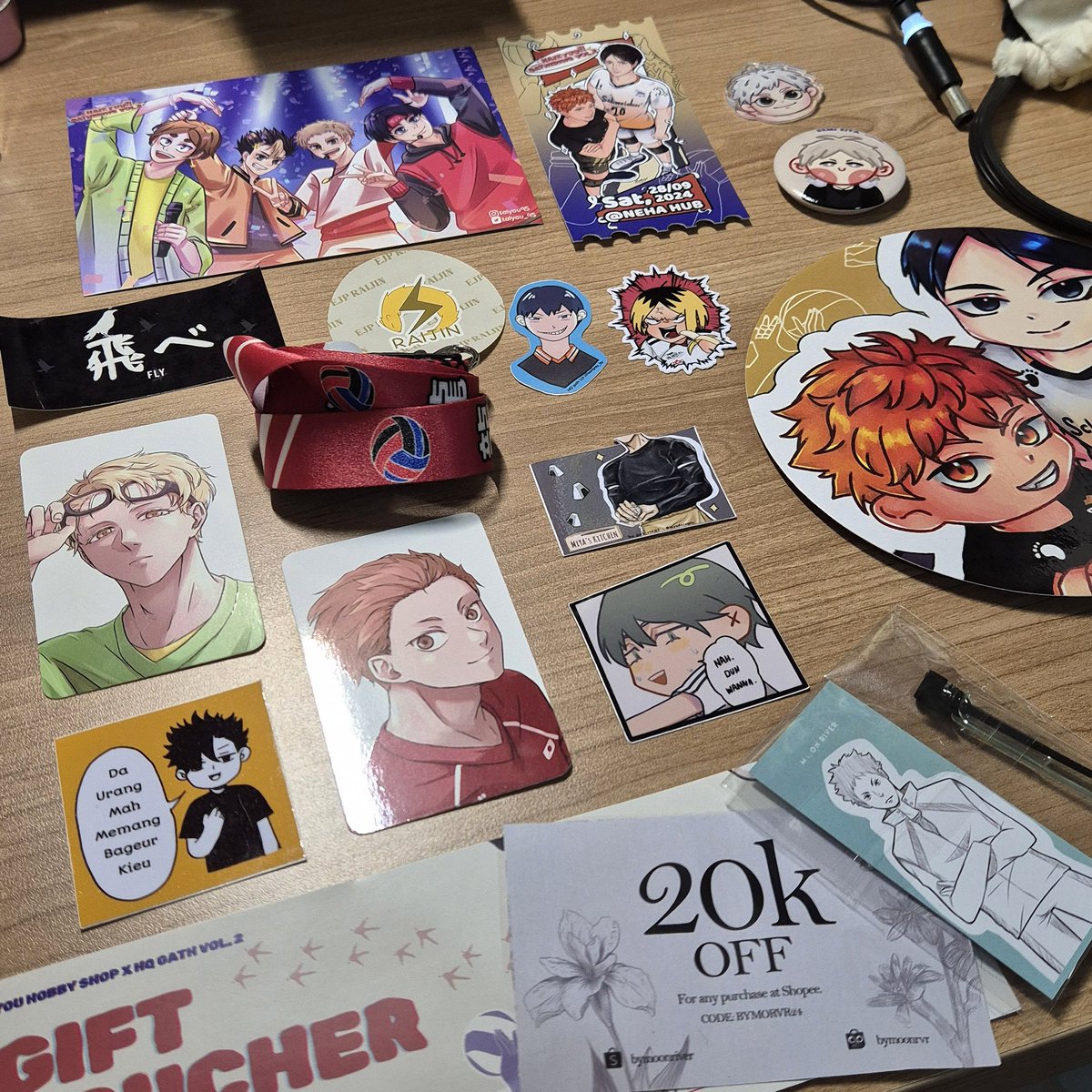 wangmoryyy's tweet photo. OMG HAIKYUU DAY 😭⁉️ YOROBUN MAKASIH UDH HAIKYUU 😭🫶🏻 ILY HAIKYUU, ILY MOOTS, I LOVE MY LITTLE HAIKYUU LIFE 😭🫶🏻😭🫶🏻😭🫶🏻😭🫶🏻

celebrating with pics from last year's hqgath that I never posted bcs I got too tired after the insanely amazing event 😭🫶🏻

pe vol 3 @hqgath (lovingly) https://t.co/hOD5KDEScD