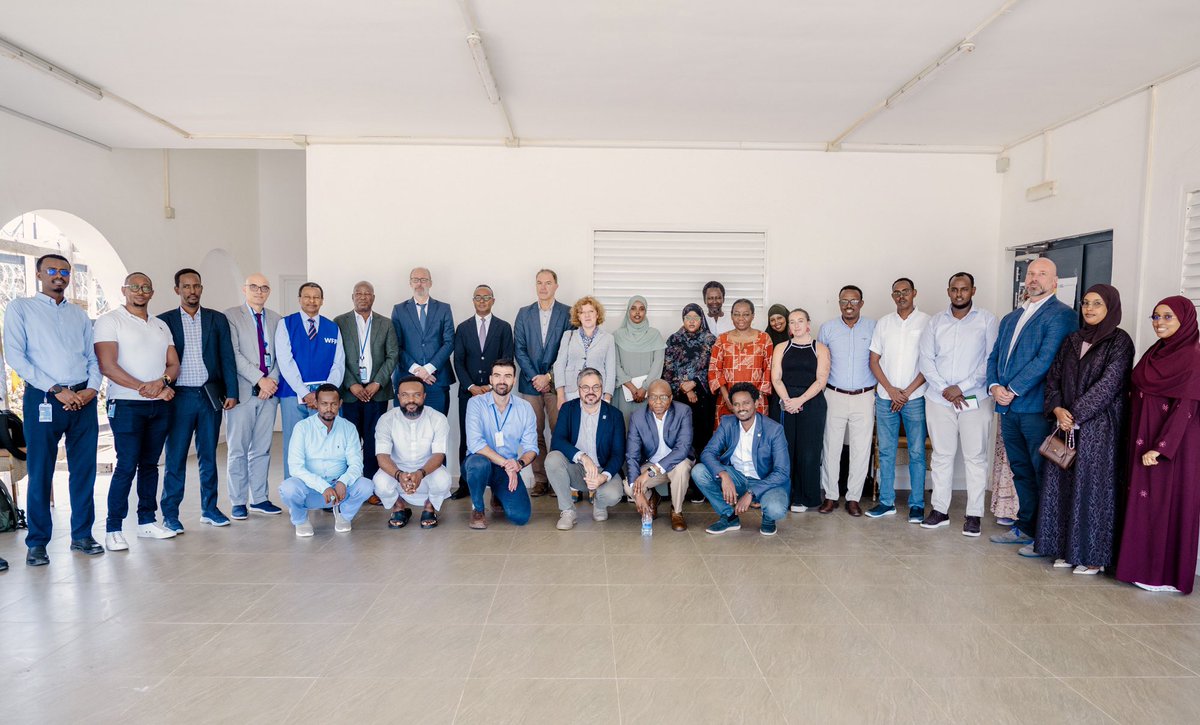 El-Khidir Daloum (@ekdaloum) on Twitter photo Privileged to join today’s World Humanitarian Day commemoration, honouring the courage, service, & sacrifice of humanitarians in #Somalia & around the world, alongside government, donors, the <a href="/UNinSomalia/">UN in Somalia</a>, NGOs, & partners from across the humanitarian community.
#WHD2025 Privileged to join today’s World Humanitarian Day commemoration, honouring the courage, service, & sacrifice of humanitarians in #Somalia & around the world, alongside government, donors, the <a href="/UNinSomalia/">UN in Somalia</a>, NGOs, & partners from across the humanitarian community.
#WHD2025