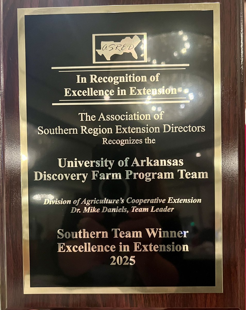 UA Arkansas Discovery Farm was named Southern Region Team Winner for Excellence today by Association of Southern Region Extension Directors. 
<a href="/AginArk/">UA System Div of Ag</a> <a href="/ARDiscoveryFarm/">Arkansas Discovery Farms</a>