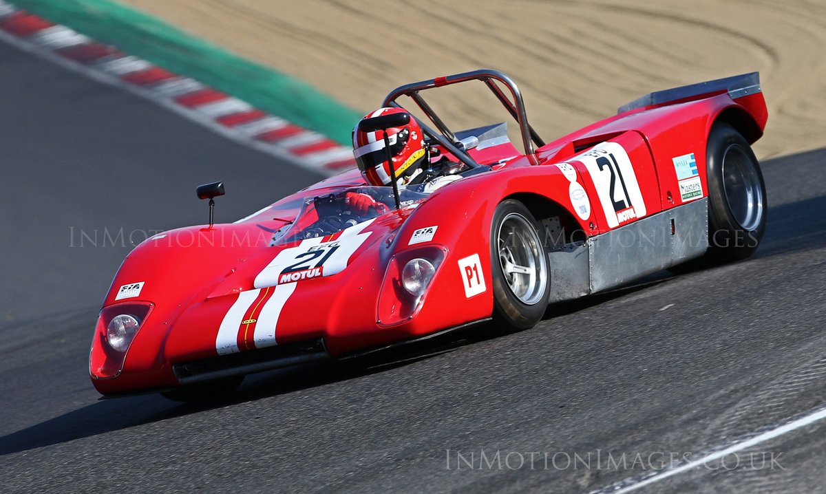del_inmotion's tweet photo. The beautiful Lola T210 testing last week. @Brands_Hatch  @MastersHistoric https://t.co/1WwkVcfz2f