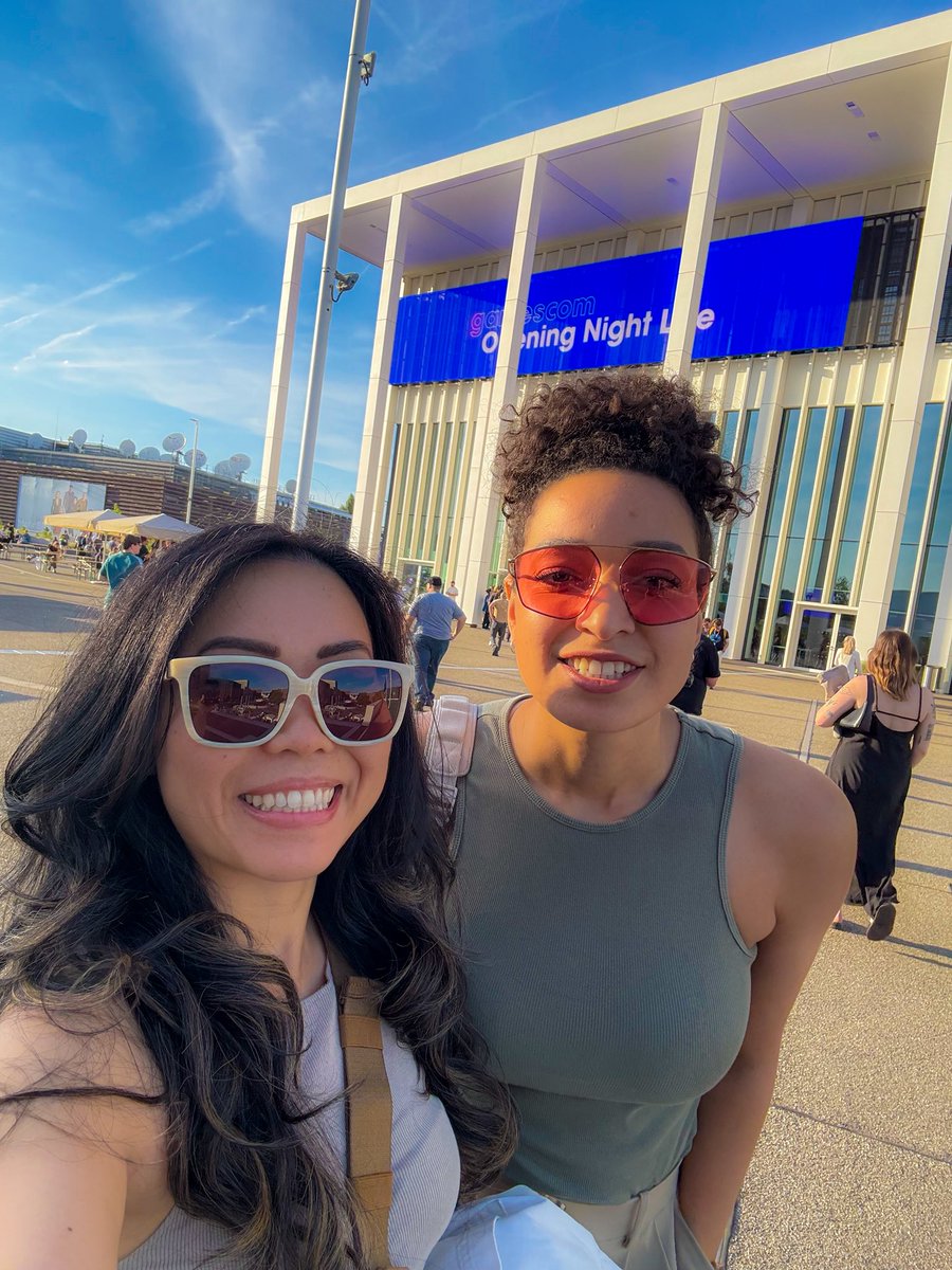 Cas and Chary XR tweet media