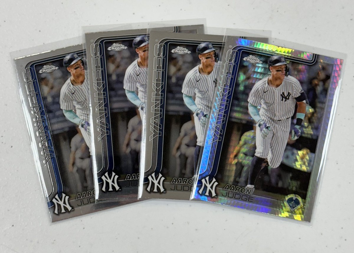 CoachDuggs's tweet image. This is $100 in cards IF Aaron Judge wins MVP. Should I hold or sell now for half?