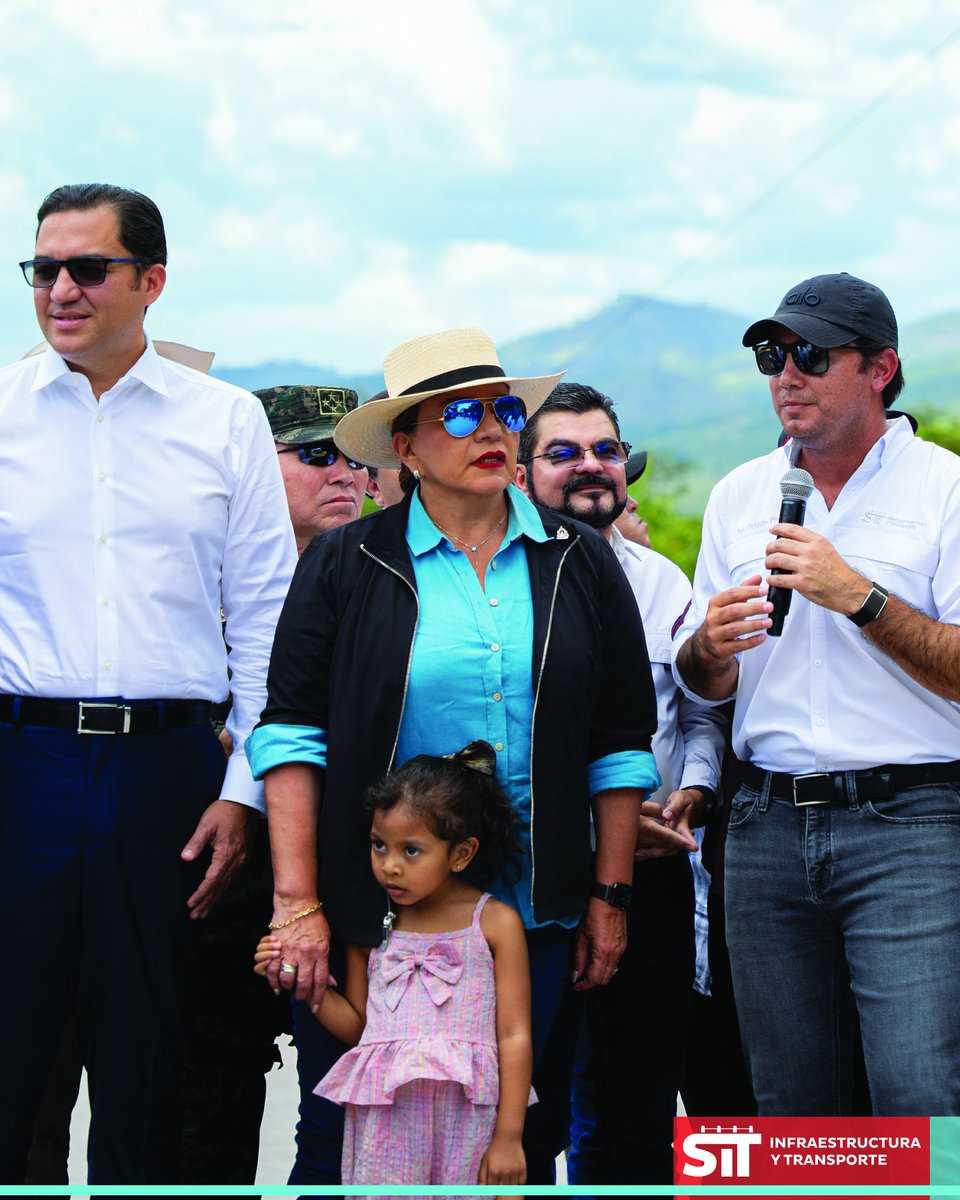 ¡ESTO ES PROGRESO, ESTO ES UNA VERDADERA CARRETERA! 😎🛣
Este proyecto forma parte del las carreteras centrales e interconexiones departamentales de la zona centro del país, con el objetivo de mejorar la conectividad entre comunidades y dinamizar la economía regional.