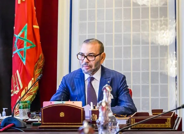 العاهل المغربي يعفو عن 881 شخصا بمناسبة ذكرى (ثورة الملك والشعب)