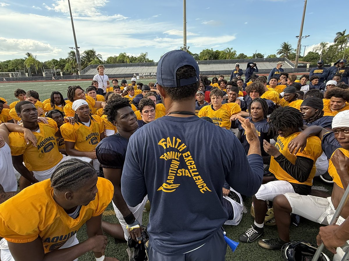 Aquinas Football (@sta_football) on Twitter photo 🔸It’s the little spiritual things that progress to your best and biggest blessings.🔸
#VictoryStory
#FFTE
#YouGoWeGo
<a href="/CoachHarriott/">Roger Harriott</a> 🔸It’s the little spiritual things that progress to your best and biggest blessings.🔸
#VictoryStory
#FFTE
#YouGoWeGo
<a href="/CoachHarriott/">Roger Harriott</a>
