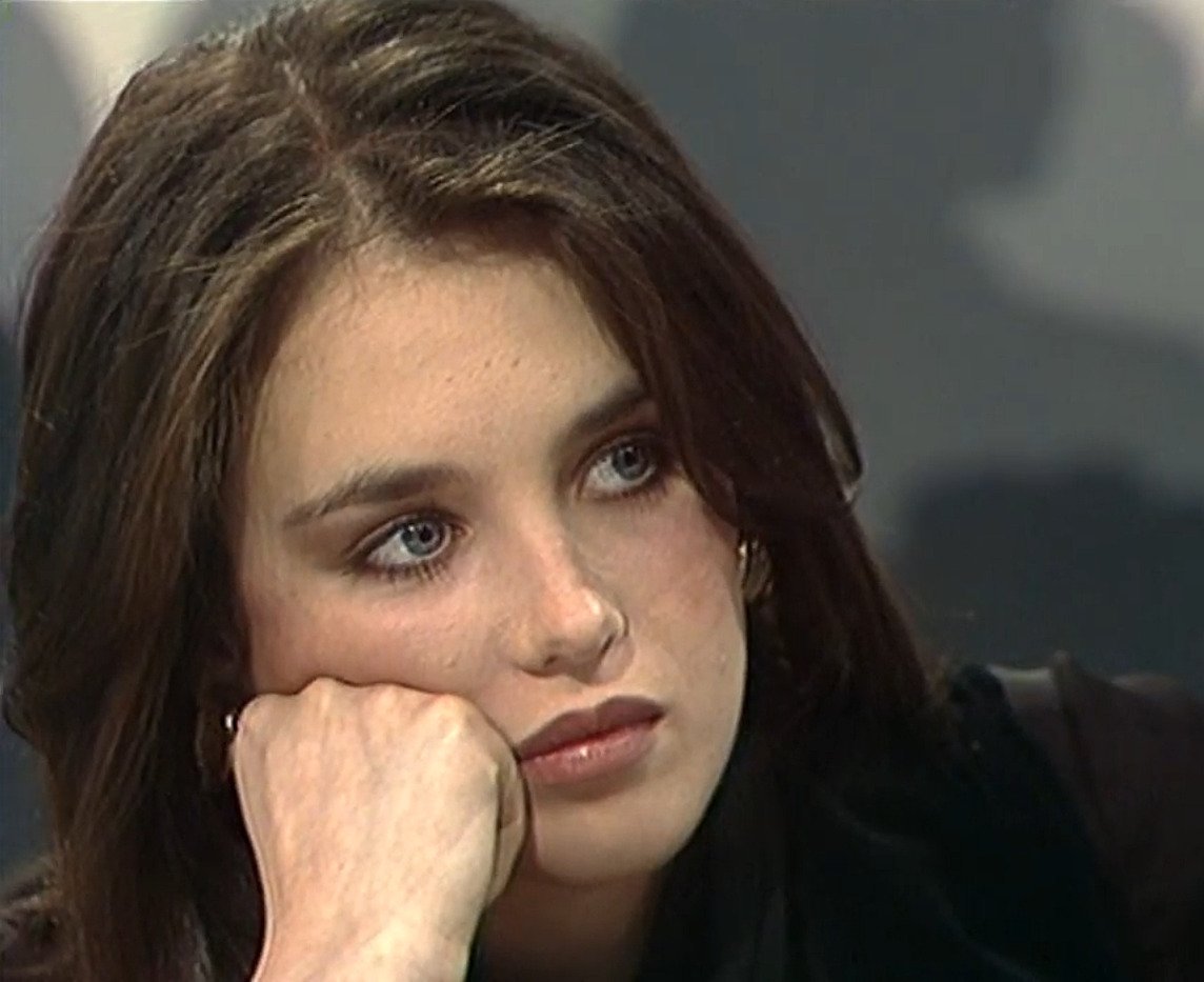 TheCinesthetic's tweet photo. Isabelle Adjani, 1977 https://t.co/Hwlh3un1ah