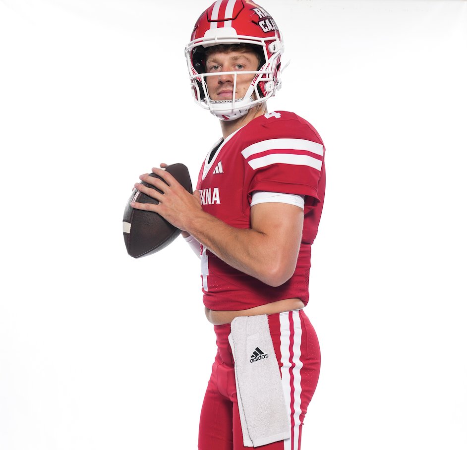 Source: Louisiana has named former Ole Miss/LSU quarterback Walker Howard the school’s starting quarterback, and he’ll make his first college start against Rice on Aug. 30. Howard ranked as ESPN’s No. 3 dual-threat QB recruit in Class of 2022 behind Cade Klubnik and Ty Simpson.