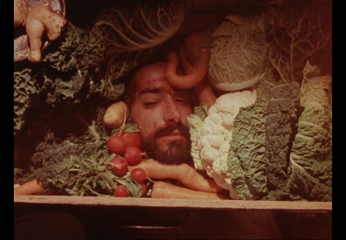 tertium_qu1d's tweet image. City of Pirates
Dir. Raúl Ruiz 

The most bizarre movie i have ever seen…like it’s unlike anything i have ever seen fucking had me staring at my ipad for so long just think what the fuck i watched lol. Idek if y’all will like it…fucking so haunting too like really fucked up