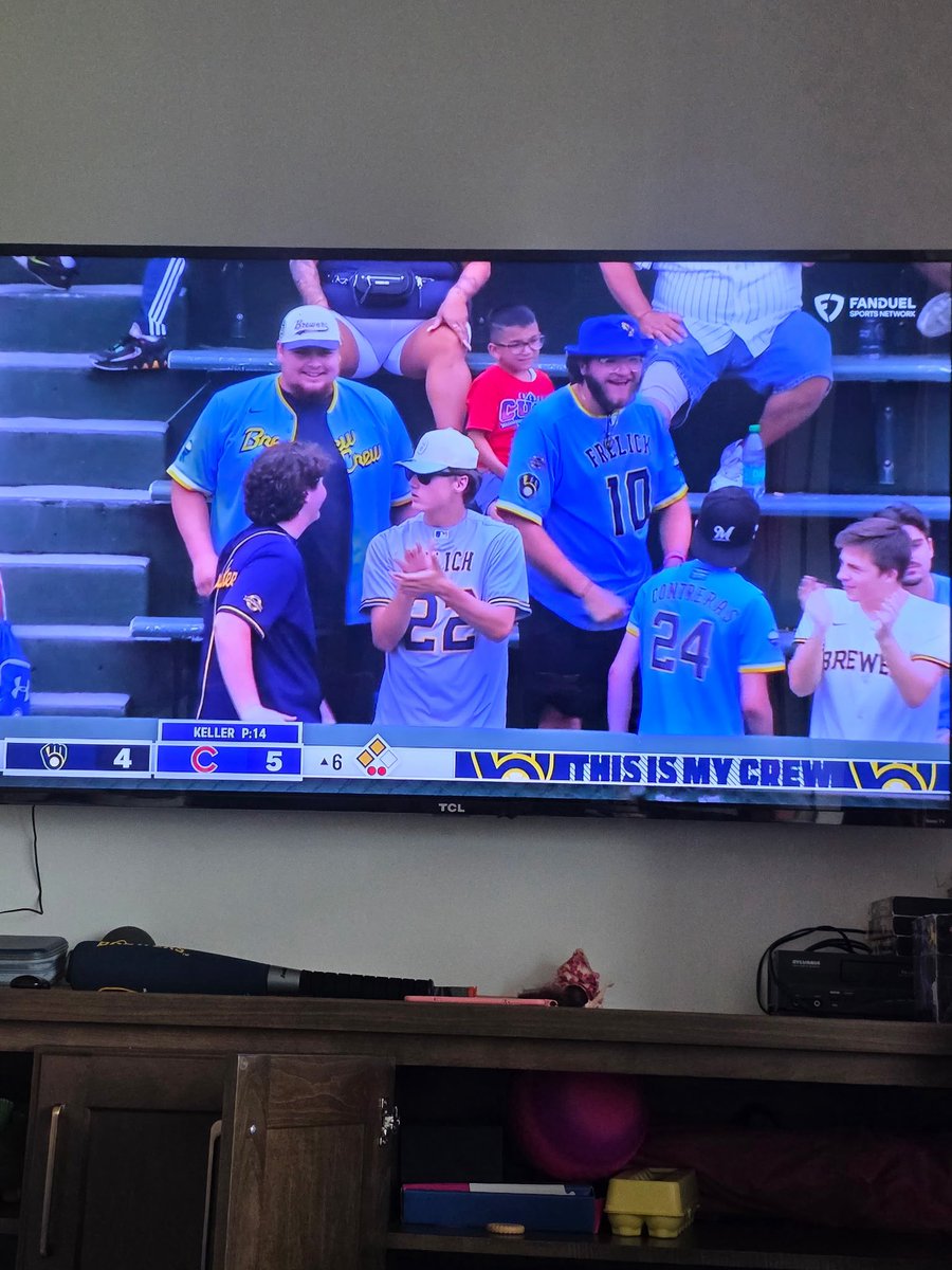 mattyreiffs's tweet photo. @BAndersonPxP @DimTillard @Brewers @brewerteamstore  @SalFrelick @MLBONFOX  @FDSportsbook @FanDuelSN_NOR did I just start a trend with the backwards jerseys? https://t.co/TNIptEVchg