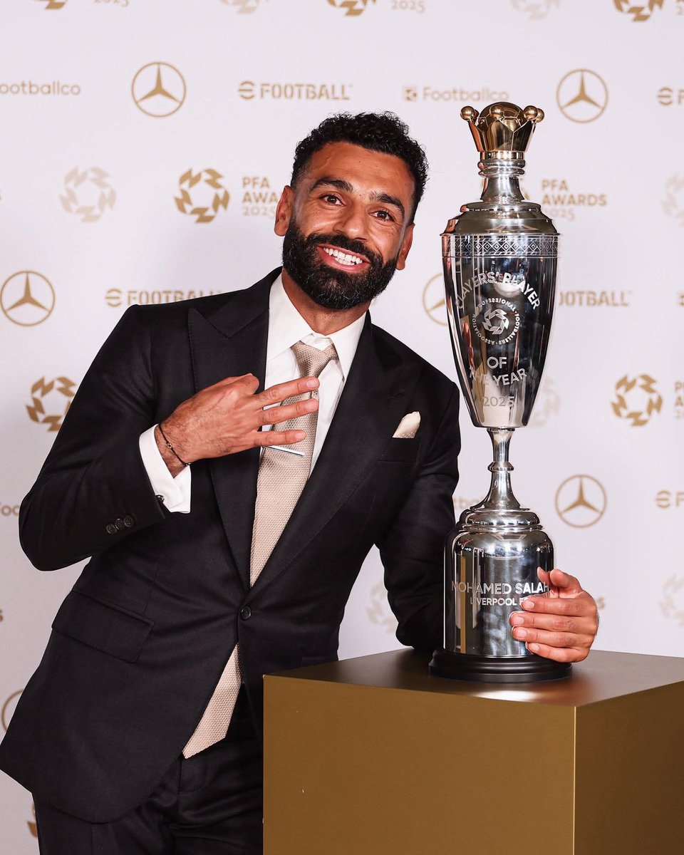 ebere amaraizu (@_ebere) on Twitter photo Congratulations to MO Salah.Player of the year Award .You'll Never Walk Alone.<a href="/chudi_x/">Chukwudiebube</a> <a href="/LFC/">Liverpool FC</a> <a href="/brucekato54/">Bruce Kato</a> <a href="/LFCFoundation/">LFC Foundation</a> <a href="/Rangersintfdn/">RANGERS INTERNATIONAL FC. FOUNDATION</a> <a href="/copeandlive/">Cope and Live Foundation</a> <a href="/mobisezeaku/">Amobi Ezeaku</a> <a href="/MoSalah/">Mohamed Salah</a> <a href="/VirgilvDijk/">Virgil van Dijk</a> <a href="/MerseyPolice/">Merseyside Police</a> <a href="/axainsurance/">AXA Insurance UK</a> <a href="/Jamessucre2/">ENUGU LOUDSPEAKER🌴🌴🌴🌴</a> <a href="/JeremieFrimpong/">Jeremie Frimpong</a> <a href="/rioferdy5/">Rio Ferdinand</a> Congratulations to MO Salah.Player of the year Award .You'll Never Walk Alone.<a href="/chudi_x/">Chukwudiebube</a> <a href="/LFC/">Liverpool FC</a> <a href="/brucekato54/">Bruce Kato</a> <a href="/LFCFoundation/">LFC Foundation</a> <a href="/Rangersintfdn/">RANGERS INTERNATIONAL FC. FOUNDATION</a> <a href="/copeandlive/">Cope and Live Foundation</a> <a href="/mobisezeaku/">Amobi Ezeaku</a> <a href="/MoSalah/">Mohamed Salah</a> <a href="/VirgilvDijk/">Virgil van Dijk</a> <a href="/MerseyPolice/">Merseyside Police</a> <a href="/axainsurance/">AXA Insurance UK</a> <a href="/Jamessucre2/">ENUGU LOUDSPEAKER🌴🌴🌴🌴</a> <a href="/JeremieFrimpong/">Jeremie Frimpong</a> <a href="/rioferdy5/">Rio Ferdinand</a>