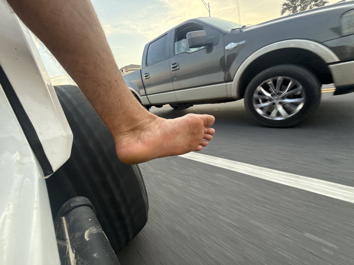 Foot hanging out and not a care in the world because you fund my life🥱