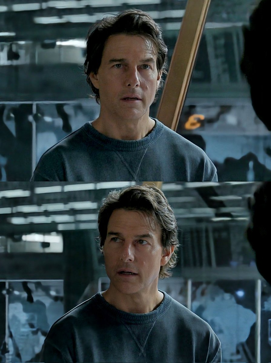 Obsessed with this hair &amp; sweatshirt 💙💙💙
#TomCruise