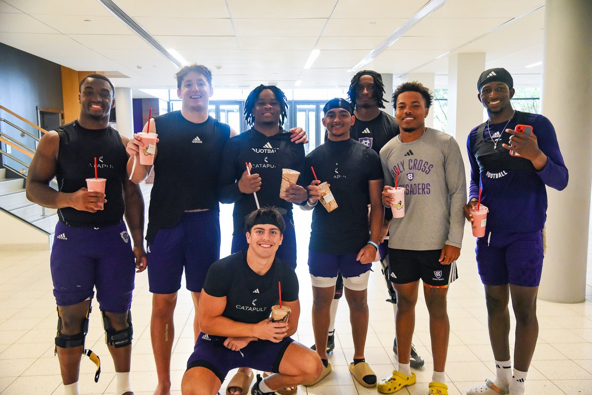 Holy Cross Football tweet media