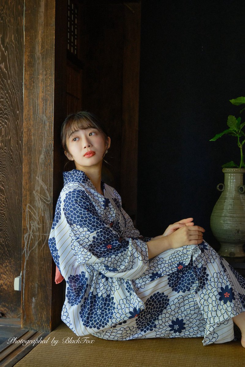 黑狐(よっしぃ)@今年は年男🐍 (@yokitamu) on Twitter photo Serenity…
model:陽菜さん
<a href="/hina_ptrm/">陽菜🐤8/24レトロ企画</a>
おはようございます
#portrait #ポートレート撮影
#ファインダー越しの私の世界
#写真好きな人と繋がりたい
#写真撮ってる人と繋がりたい
#lovers_nippon_portrait
#jp_portrait Serenity…
model:陽菜さん
<a href="/hina_ptrm/">陽菜🐤8/24レトロ企画</a>
おはようございます
#portrait #ポートレート撮影
#ファインダー越しの私の世界
#写真好きな人と繋がりたい
#写真撮ってる人と繋がりたい
#lovers_nippon_portrait
#jp_portrait