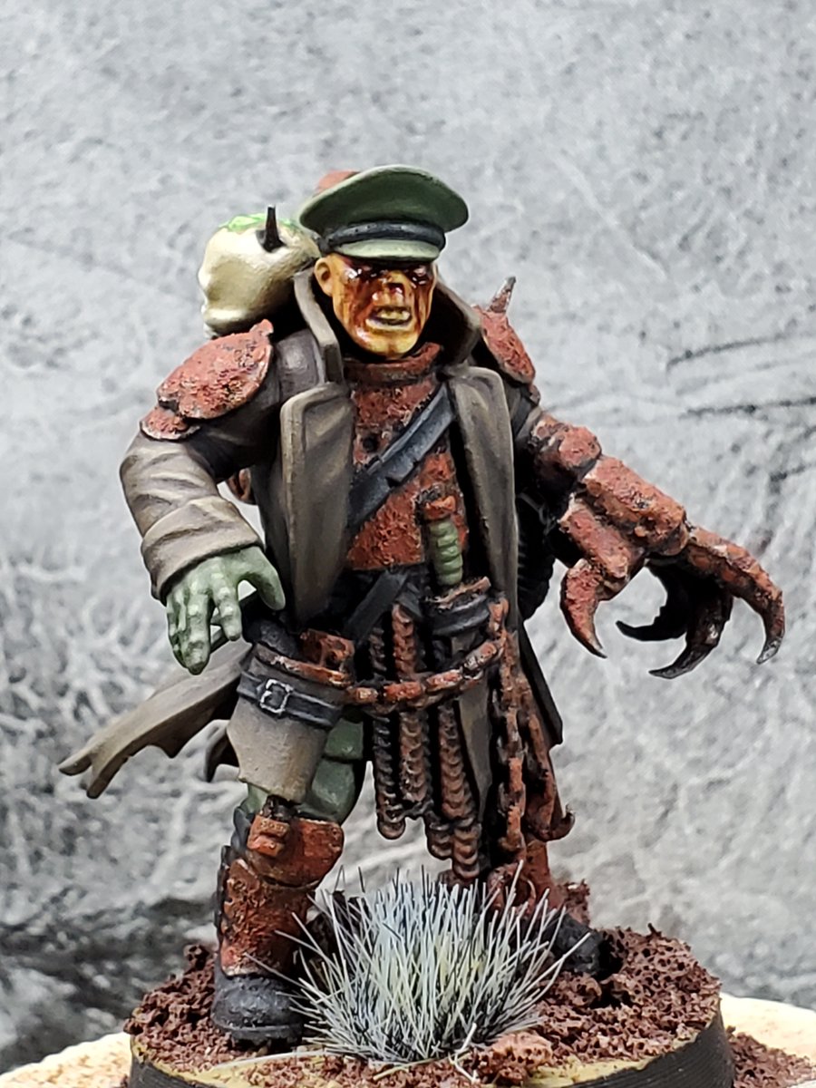 flatulatingflap's tweet image. Trying to teach my cultists to act like poxwalkers. #warhammer40k #deathguard #warhammercommunity #miniaturepainting