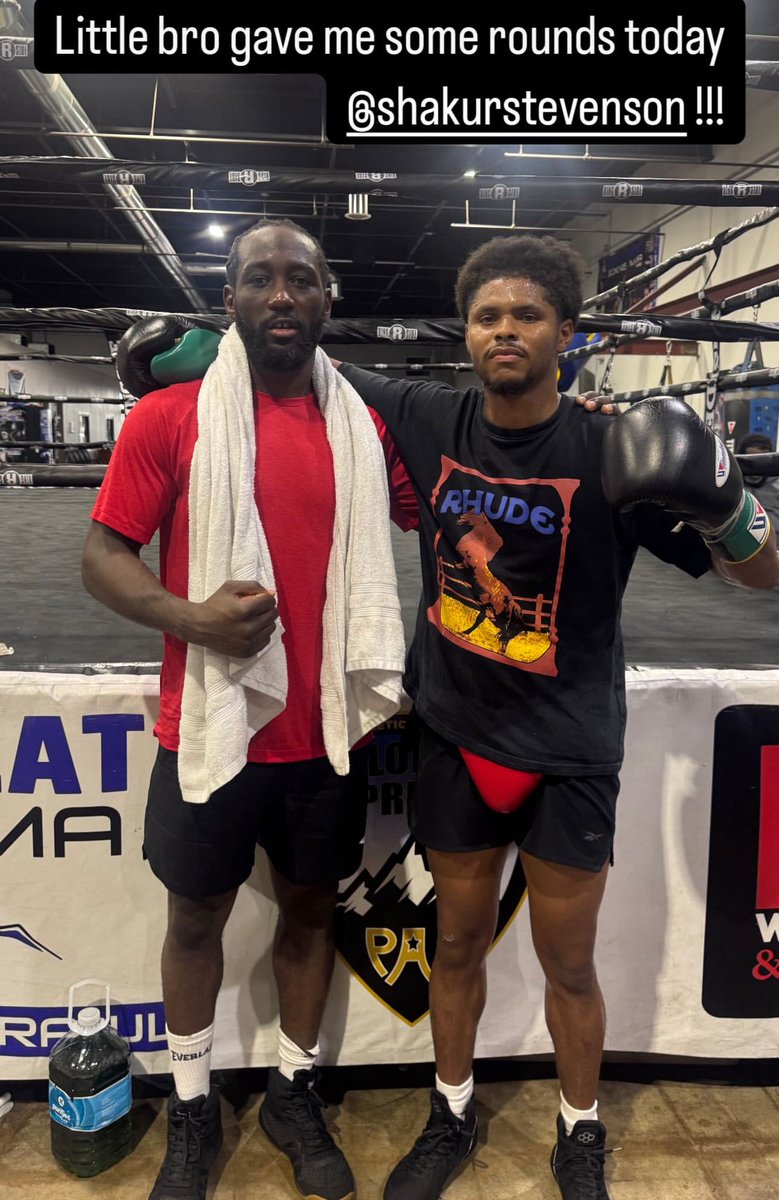 ‼️ Gang Gang‼️

Bud Crawford sparring Shakur Stevenson in preparation for Canelo 

#Boxing
#BOXINGnBBQ