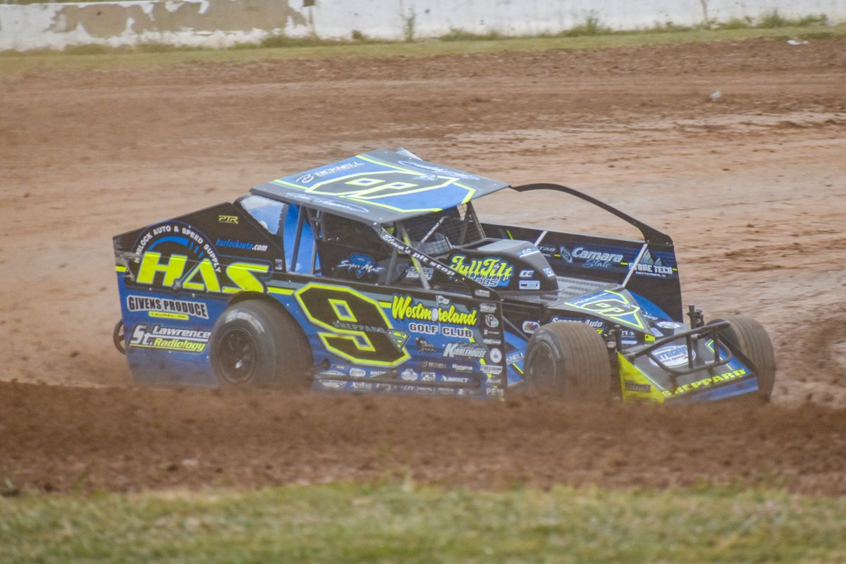 SuperDIRTcar's tweet photo. #SummerFAST | Matt Sheppard is ready to bounce back! He dug around @LandofLegendsNY for the #JAMPerformance Hot Lap Award! https://t.co/wtTcLhMAsY