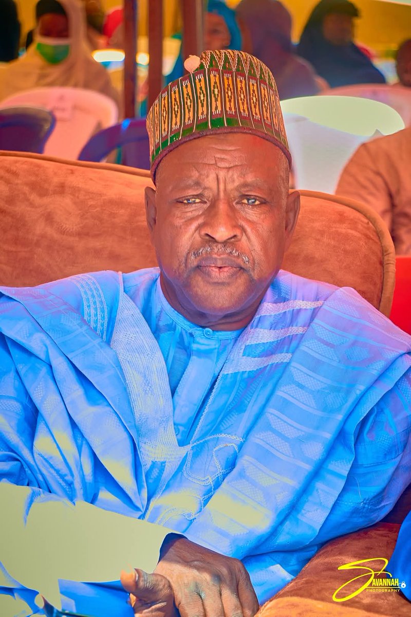 Shettima_Ali_'s tweet photo. Ya Allah, I ask u 2 grant my father a long & blessed life. Protect him from all harm, & ease all his difficulties. Fill his heart with happiness & grant him peace of mind. Make his life a source of comfort 4 him and 4 us. Bless him with good health & a good end. #LovingFather https://t.co/2nSGF6dmvY