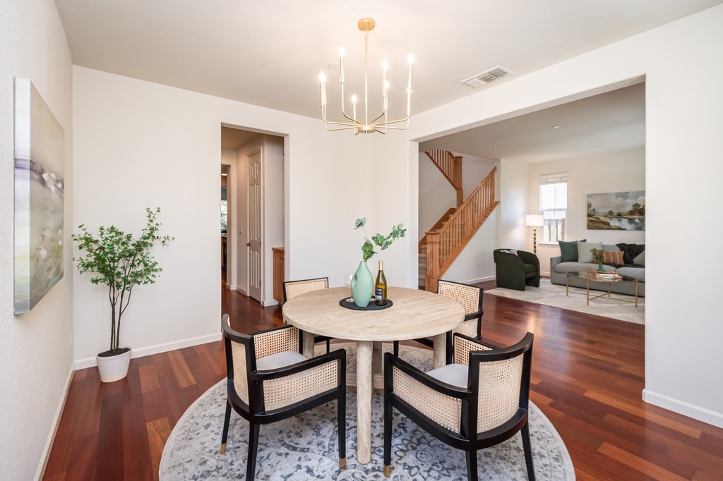 More than a home, it’s a lifestyle! Nestled in the Hidden Hills neighborhood of Napa, this turn-key retreat blends high ceilings, hardwood floors, and elegant living spaces with a gourmet kitchen made for entertaining. corcoranicon.com/listing/CA/Nap…