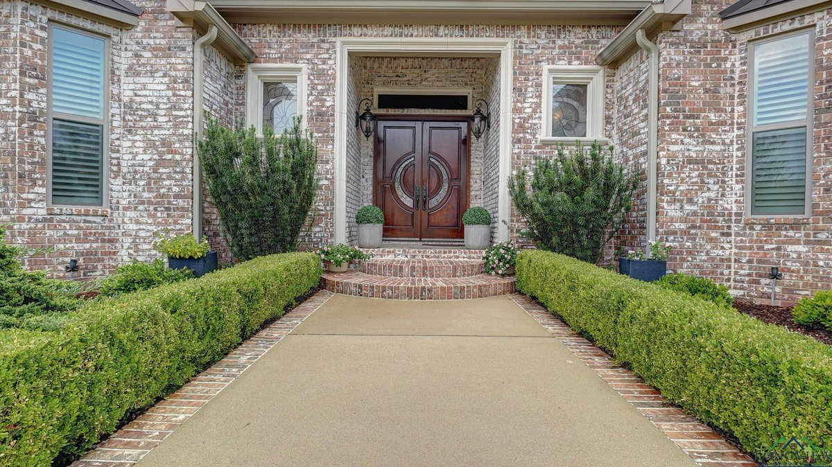 ImpactRealty1's tweet photo. Check this out! 906 Fleming Drive, Mount Pleasant, TX 75456 Contact Impact Realty Group at 903-223-0710 TODAY! https://t.co/njnJqkWPLA https://t.co/7fSBgDpdV2