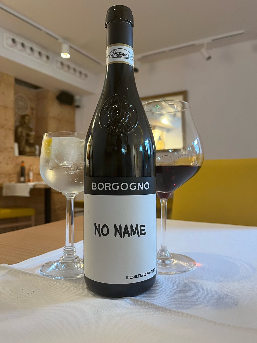 • BORGOGNO NO NAME •

El Nebbiolo reivindicatiu del celler més icònic del municipi de Barolo. 

Excel·lent!