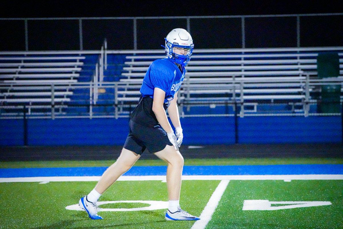 🗺️ PRE-SEASON STOP #️⃣9️⃣

Thanks for having us, Bondurant-Farrar 👏 

Where do we head next?

#IAfootball X #iahsfb