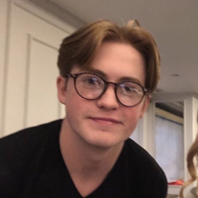 eu e meu marido de óculos 👍🏽