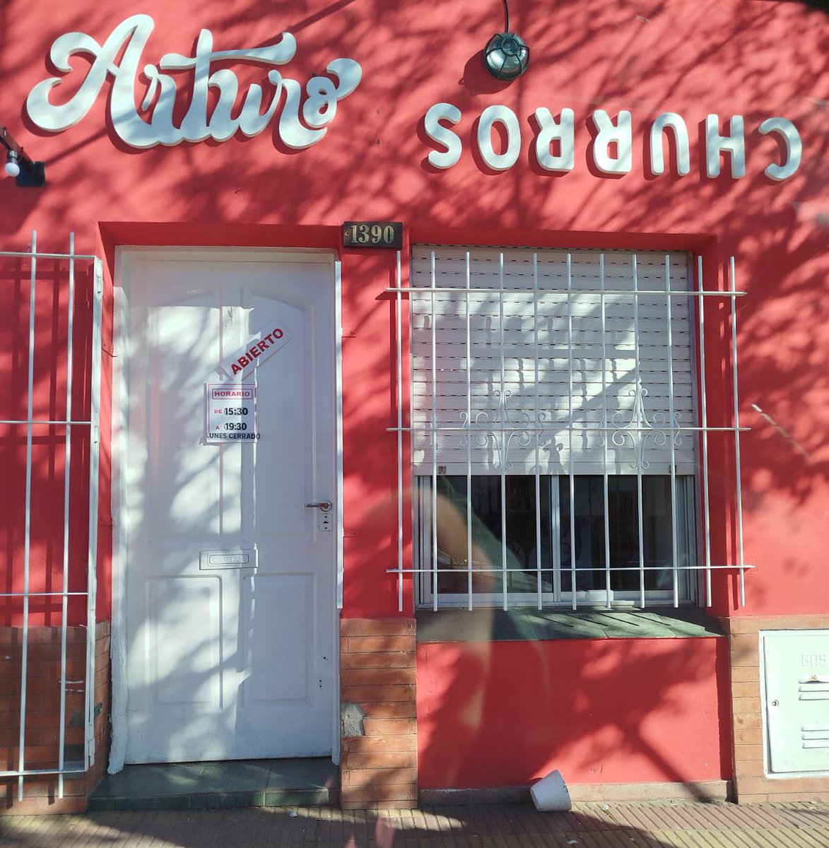 soɹɹnɥɔ El Topo tweet media