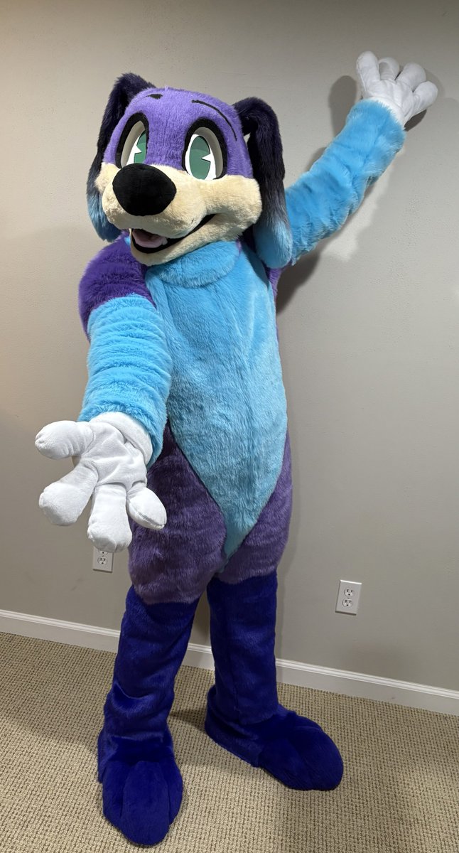 Pintra @ AnthrOhio tweet media