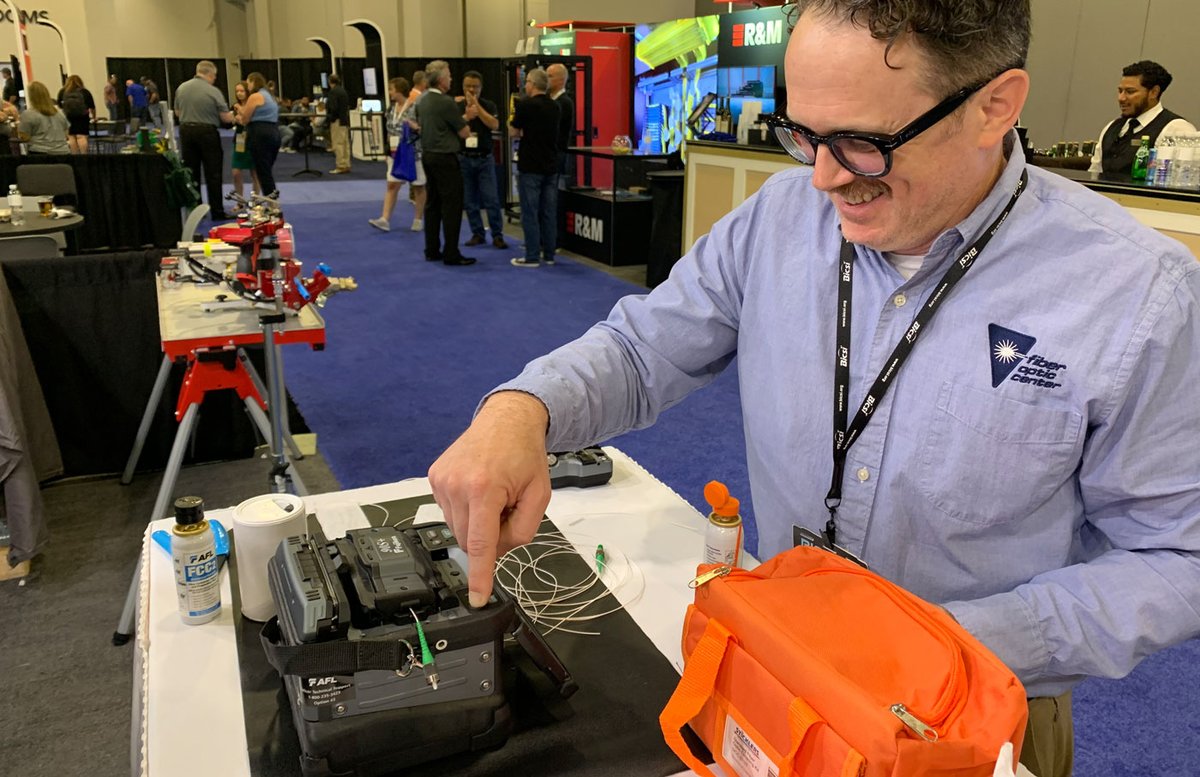 FiberOpticCntr's tweet photo. Visit Fiber Optic Center at Booth 119 for product demos and technical discussions during #BICSIBeyond this week!

We’ll be featuring the AFL FSM-90S+ #FusionSplicer.

Sign up for product demos or discussions here: https://t.co/NWLc3tn80h 

@BICSI https://t.co/pU657sxdXB