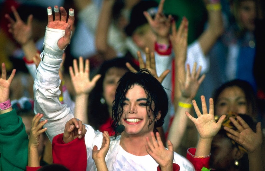 📷  |  Michael Jackson ''Heal The World'', Live Super Bowl XXVII, 1993