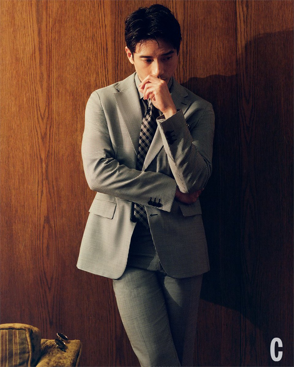 Cosmopolitan's tweet photo. Happy 38th birthday to the incredibly talented and sexy Manny Jacinto! https://t.co/ZVw2Bu5gXs