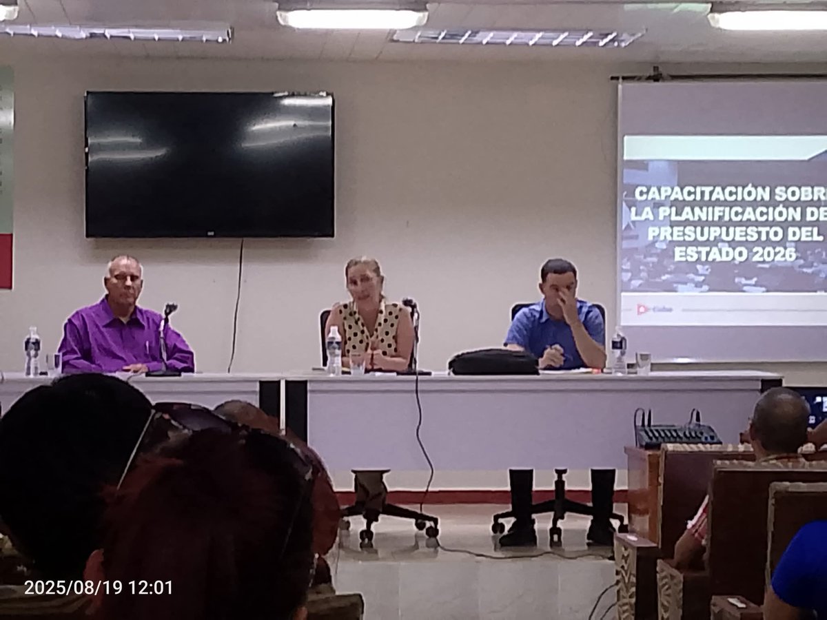 RicardoArtemisa's tweet photo. Hoy nos preparamos mediante la capacitación sobre Planificación del presupuesto para el 2026 y aclaraciones para la implementación del acuerdo 10199.
La preparación fue impartida por la Viceprimera Ministra de Finanzas y Precios https://t.co/1lpJlchRQm