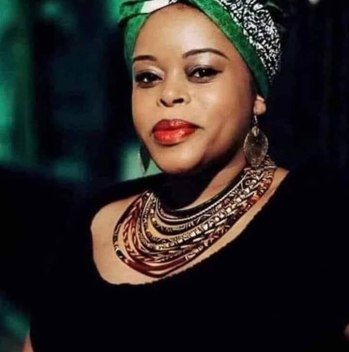 Genocost's tweet photo. RIP Ma Youyou Muntu-Mosi
Ta voix puissante, ton engagement inlassable et ton courage dans la lutte pour la justice et la dignité du peuple congolais resteront gravés dans nos mémoires.
Ta lutte continue à travers nous.
TO KO BOSANA YO TE
NOUS NE T'OUBLIERONS JAMAIS
#genocost https://t.co/PvdSryyhz9