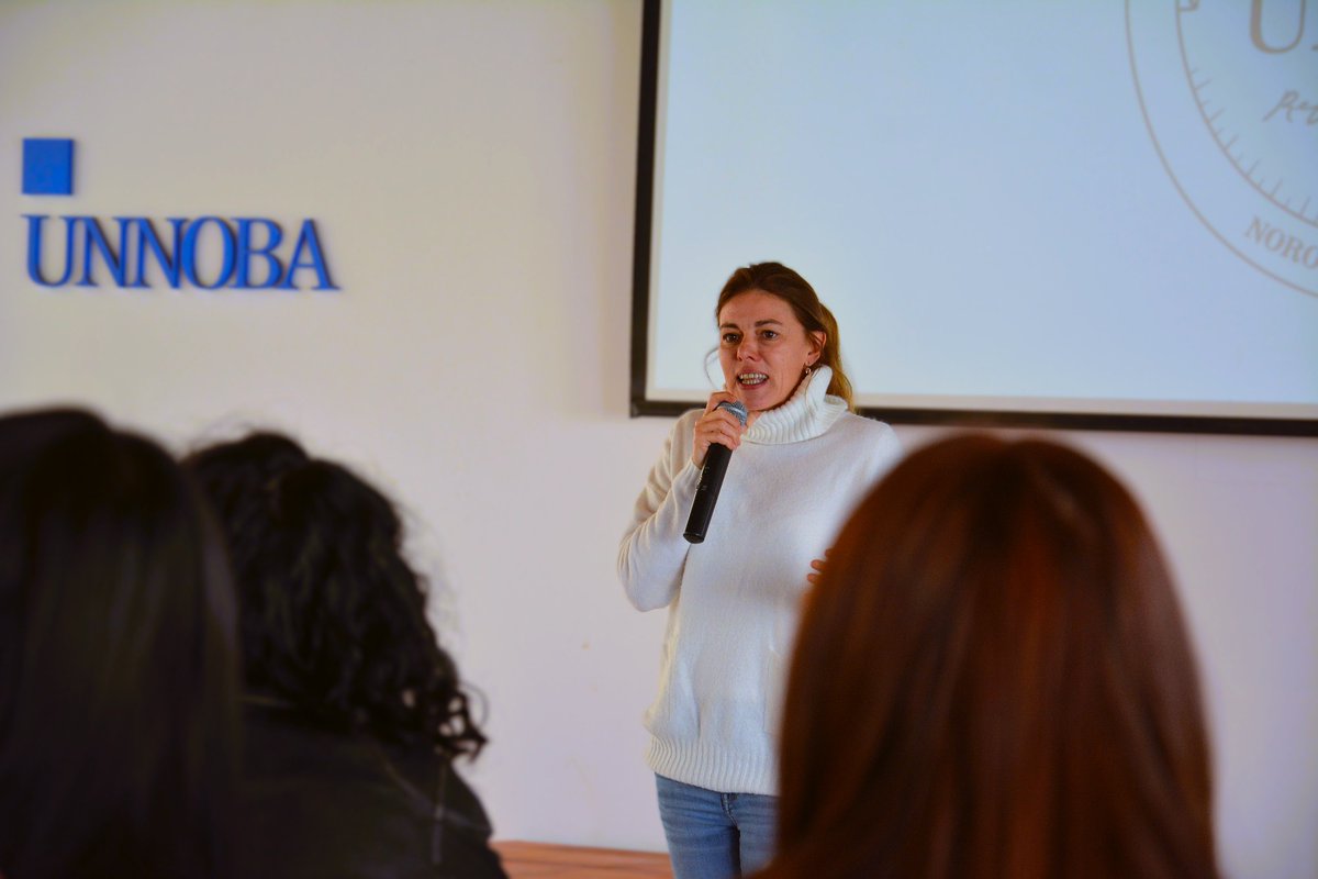 Florencia Castro tweet media