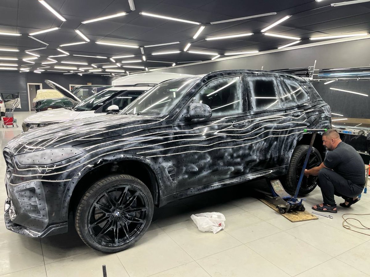 3DServices1's tweet photo. Пример #3Dсканирования автомобиля #BMW.

#3Дмодель авто – объективный цифровой "слепок" его состояния на конкретный момент. Это необходимо для фиксации отклонения геометрии и повреждений после ДТП, разработки и протипирования деталей, воссоздания раритетных моделей и элементов. https://t.co/jEyFMvXoJZ